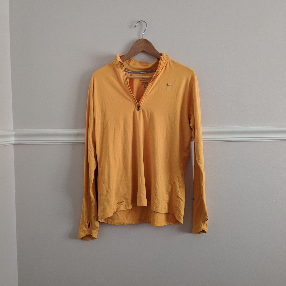 Nike DryFit PullOver w/ Thumb Holes